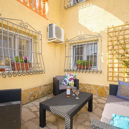 Apartment La Mandarina *