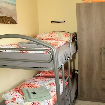 Apartment La Mandarina *